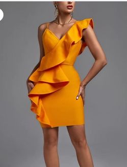 Orange Size 2 Cocktail Dress on Queenly
