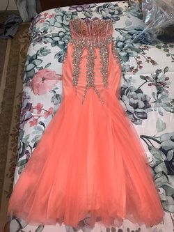 Jovani Pink Size 6 Mermaid Dress on Queenly