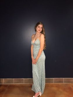 Windsor Blue Size 4 Floor Length Mermaid Dress on Queenly