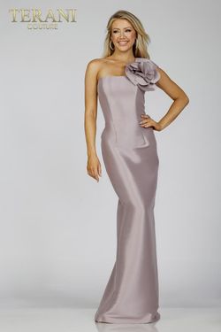 Style 231E0319 Terani Couture Purple Size 6 Tall Height Straight Dress on Queenly