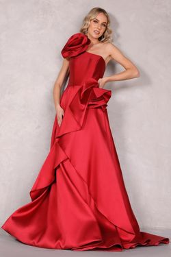 Style 2027E2917 Terani Couture Red Size 10 Floor Length A-line Dress on Queenly