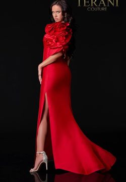 Style 2111E4727 Terani Couture Red Size 4 Black Tie Tall Height Side slit Dress on Queenly