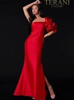 Style 2111E4727 Terani Couture Red Size 4 Black Tie Tall Height Side slit Dress on Queenly