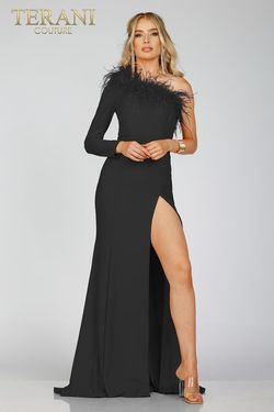 Style 231P0066 Terani Couture Black Size 16 Plus Size Tall Height Side slit Dress on Queenly