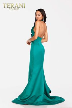 Style 231P0107 Terani Couture Green Size 2 Floor Length Prom Side slit Dress on Queenly