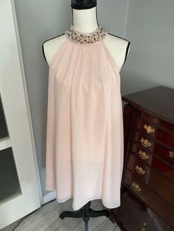 Badgley Mischka Light Pink Size 6 Wedding Guest Homecoming Straight Dress on Queenly