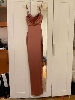 Windsor Brown Size 0 Tall Height Black Tie Side slit Dress on Queenly