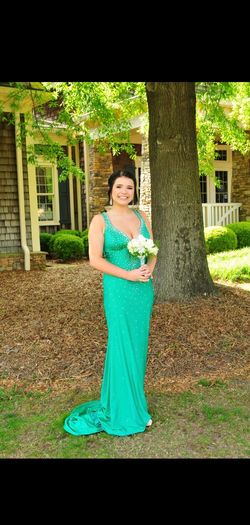 Johnathan Kayne Green Size 8 Prom Pageant Straight Dress on Queenly