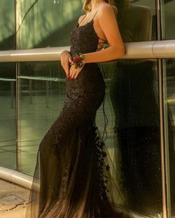Amelia Couture Black Size 2 Free Shipping Floor Length Formal Train Dress on Queenly