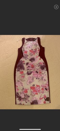Multicolor Size 8 Straight Dress on Queenly