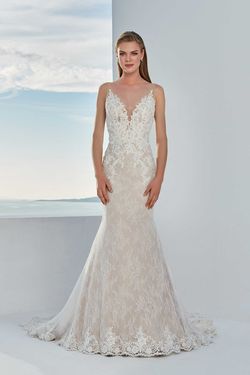 Style 88124 Justin Alexander White Size 14 Flare Floor Length Plunge Straight Dress on Queenly