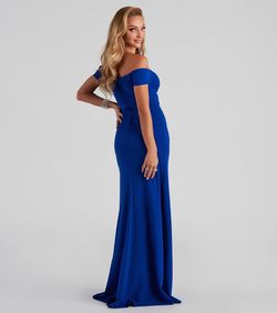 Style 05002-2403 Windsor Blue Size 4 Floor Length Bridesmaid Side slit Dress on Queenly