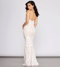 Style 05002-0497 Windsor White Size 0 Prom Plunge Tall Height V Neck Mermaid Dress on Queenly