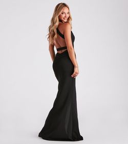 Style 05002-2840 Windsor Black Size 4 Halter Bridesmaid Cut Out Tall Height Side slit Dress on Queenly