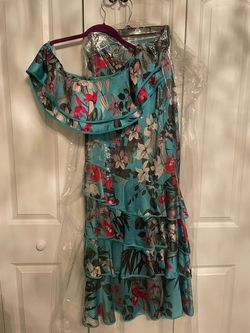 Marciano Multicolor Size 2 Floor Length 50 Off 70 Off Mermaid Dress on Queenly