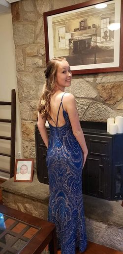 Jump Blue Size 4 Prom Ball gown on Queenly