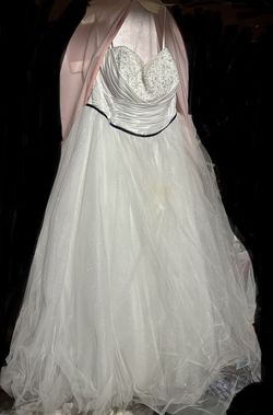 Alfred Angelo White Size 16 Floor Length Bridgerton Ball gown on Queenly