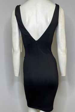 Style JUST A LITTLE BIT BLACK DRESS La Pateau Black Size 4 Cocktail Dress on Queenly