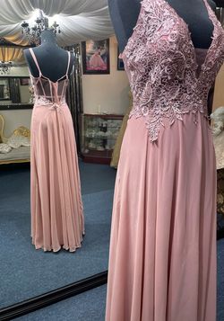 Sublime Collection Pink Size 8 Coral Lace New Sorority Formal Straight Dress on Queenly