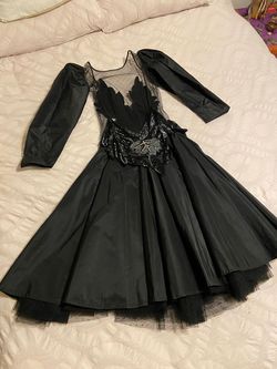 Dora Herbst Black Size 4 Free Shipping Prom Ball gown on Queenly