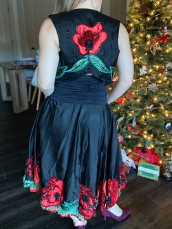 Dora Herbst Black Size 4 Floor Length Sequin A-line Dress on Queenly