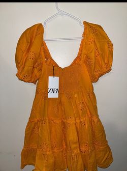 Zara Orange Size 4 A-line Dress on Queenly