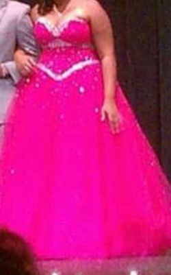 Pink Size 20 Ball gown on Queenly