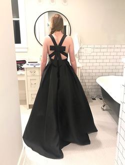 Jovani Black Size 6 Prom Floor Length 50 Off Mini Ball gown on Queenly