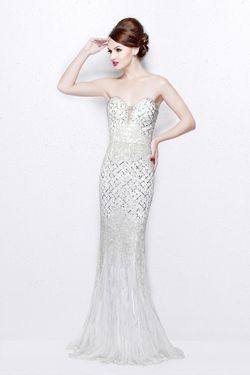 Style 1527 Primavera Silver Size 10 Floor Length Prom Straight Dress on Queenly