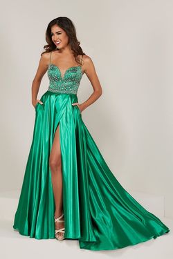 Style 16341 Tiffany Designs Green Size 10 Black Tie Tall Height Emerald Side slit Dress on Queenly