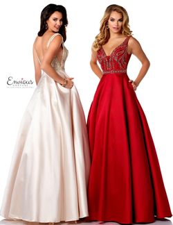 Style E1263 Envious Couture Red Size 8 Silk Floor Length Tall Height Ball gown on Queenly