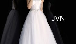 Style JVN66687 Jovani White Size 0 Prom Tulle Floor Length Ball gown on Queenly