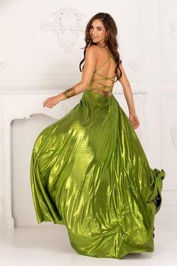 Style 28030 Lucci Lu Green Size 4 Tall Height Side slit Dress on Queenly