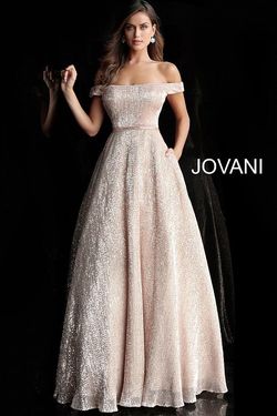 Style JVN66951 Jovani Gold Size 2 Tall Height Ball gown on Queenly