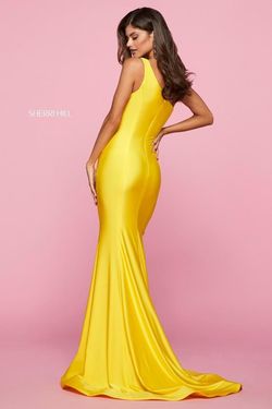Style 53432 Sherri Hill Yellow Size 4 Floor Length Tall Height Straight Dress on Queenly