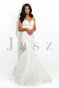 Style 7324 Jasz Couture White Size 2 Floor Length Tall Height Mermaid Dress on Queenly