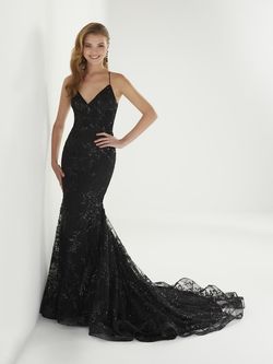 Style 46264 Tiffany Designs Black Size 6 Fitted Sequined Mermaid Dress on Queenly