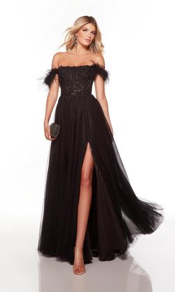Style 61328 Alyce Paris Black Size 00 Prom Tall Height Lace Side slit Dress on Queenly