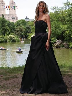 Style 2971 Colors Black Tie Size 8 Tall Height Silk Ball gown on Queenly