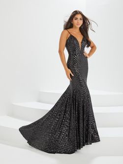 Style 16022 Tiffany Designs Black Size 14 Spaghetti Strap Plunge Plus Size Sequined Floor Length Mermaid Dress on Queenly