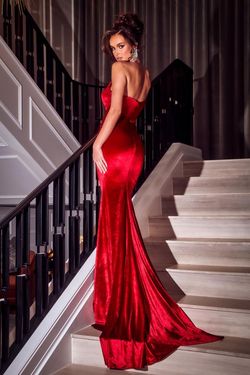 Style PS22565 Portia and Scarlett Red Size 10 Floor Length Prom Mermaid Dress on Queenly