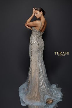 Style 1921GL0621 Terani Couture Silver Size 14 Floor Length Pageant Straight Dress on Queenly
