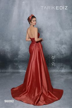 Style 96092 Tarik Ediz Red Size 10 Tall Height Black Tie Side slit Dress on Queenly