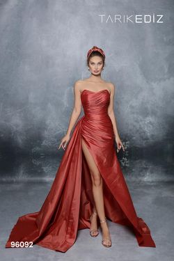 Style 96092 Tarik Ediz Red Size 10 Tall Height Black Tie Side slit Dress on Queenly
