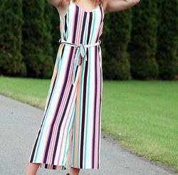 Multicolor Size 4 Jumpsuit Dress on Queenly