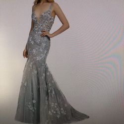 Mac Duggal Green Size 4 Free Shipping Prom Gray Mermaid Dress on Queenly