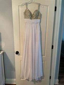La Femme White Size 0 50 Off Pageant Prom Straight Dress on Queenly