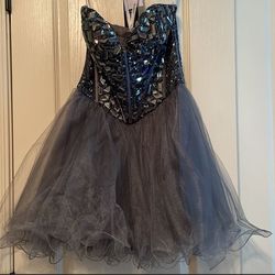 Sherri Hill Silver Size 0 Euphoria Homecoming Beaded Top Cocktail Dress on Queenly