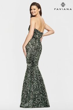 Style S10819 Faviana Green Size 4 Flare Sequined Tall Height Mermaid Dress on Queenly