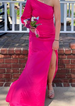 Bailey bridal Pink Size 8 Prom Side slit Dress on Queenly
